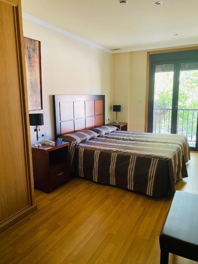 Hotel Av Apartamentos Lobios Eksteriør bilde