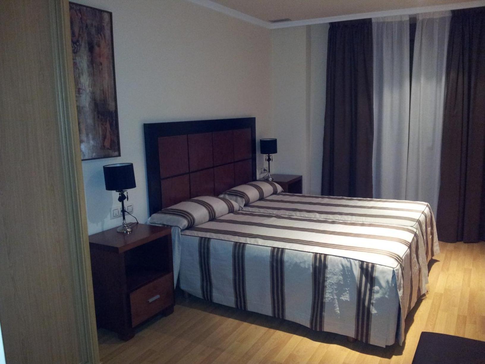 Hotel Av Apartamentos Lobios Eksteriør bilde